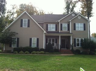 11943 Sugar Hill Dr, Midlothian, VA 23112