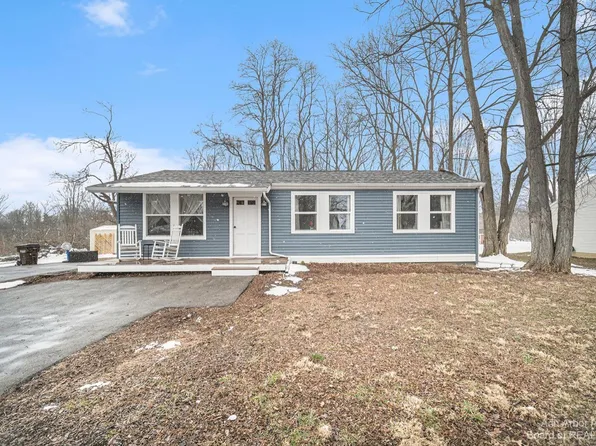 1032 Hague Ave, Jackson, MI 49203