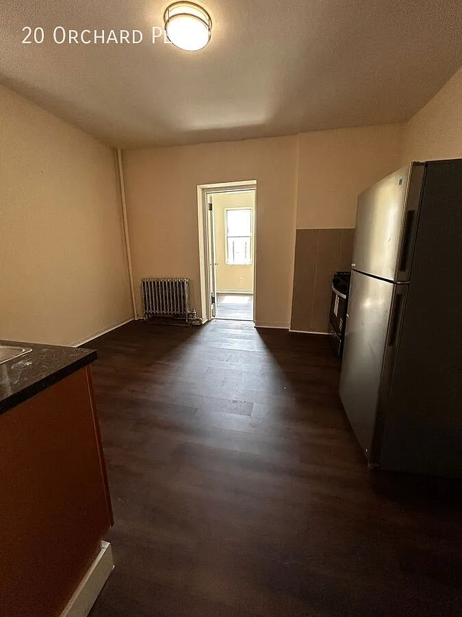 3 bed, $2,800 — Photo 3