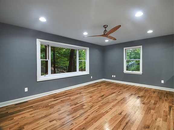 5th image of 6224 Saddleridge Ln