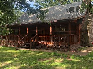 8214 Goldfinch Rd, Neosho, MO 64850