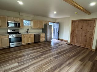 206 W Main Ave Unit 4, Saratoga, WY 82331