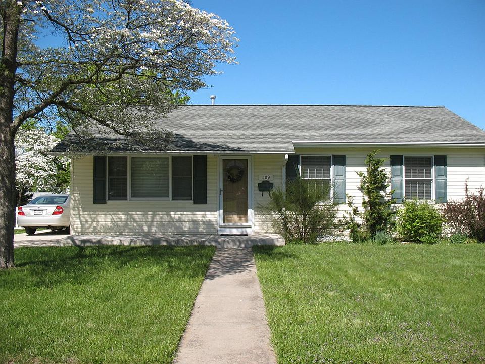 1st image of 109 S Reed St