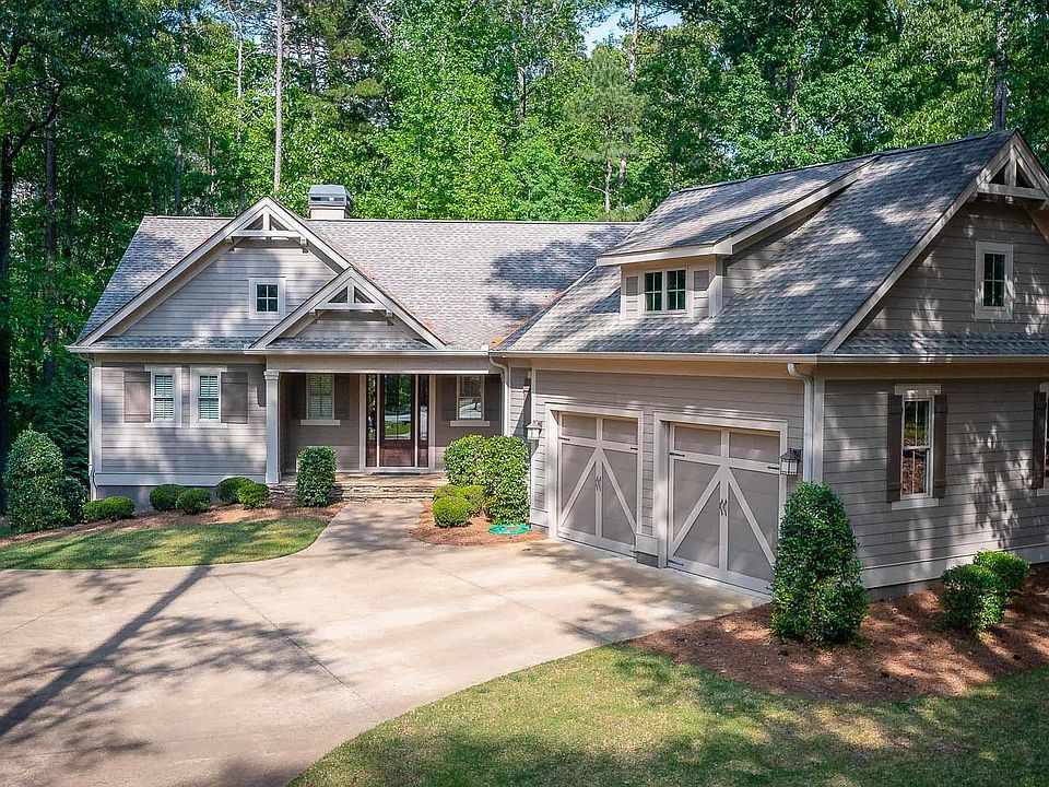 1st image of 1021 Davison Dr