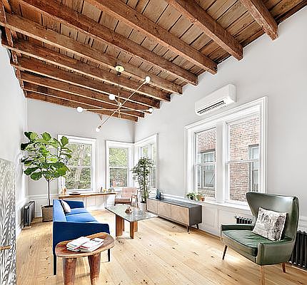 3rd image of 125 Clarkson Ave #2