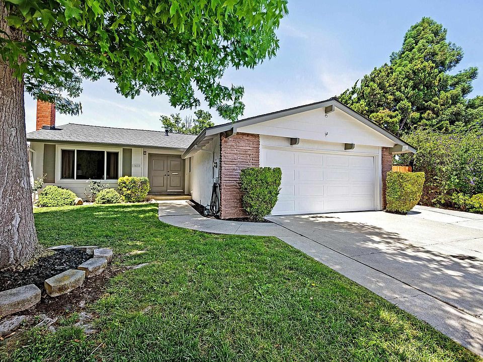 1st image of 35212 Cano Ct