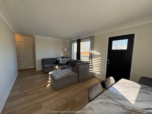 119 Lorne Ave — Photo 18