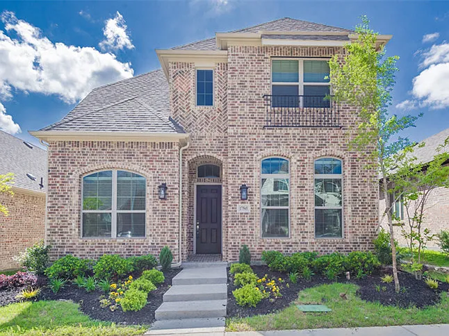 5 bed, 3.5 bath, 3123 sqft, $4,295 — Photo 1