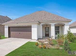 6242 Lake Edge Dr, Baton Rouge, LA 70820