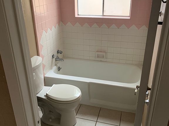 Hall bathroom. Will get updated tile.. if time permits.