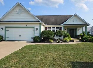 349 Springbrook Cir, Elyria, OH 44035