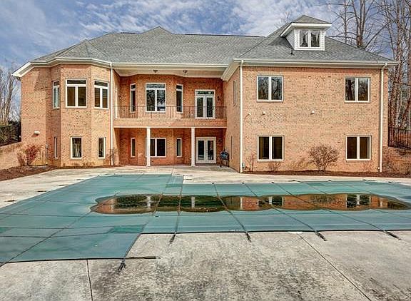 4th image of 10800 Kriserin Cir