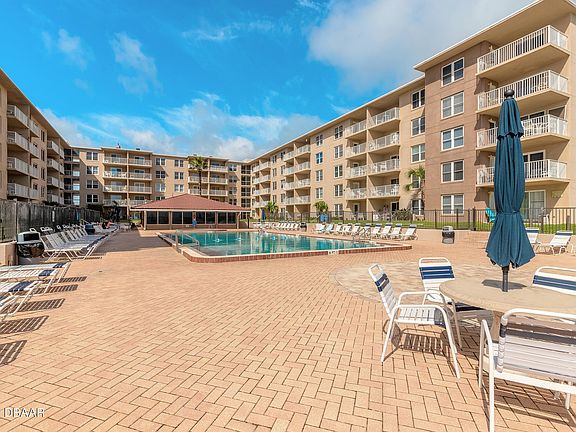 5th image of 4155 S Atlantic Ave #3070