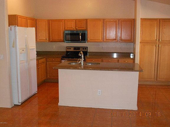 5th image of 12710 N 58th Dr