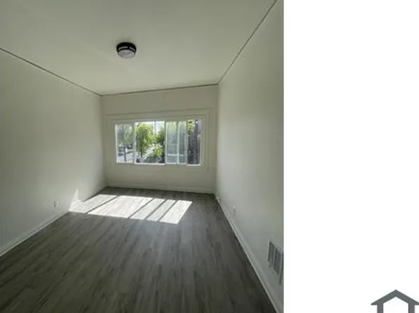 742 E 21st St, Oakland, CA