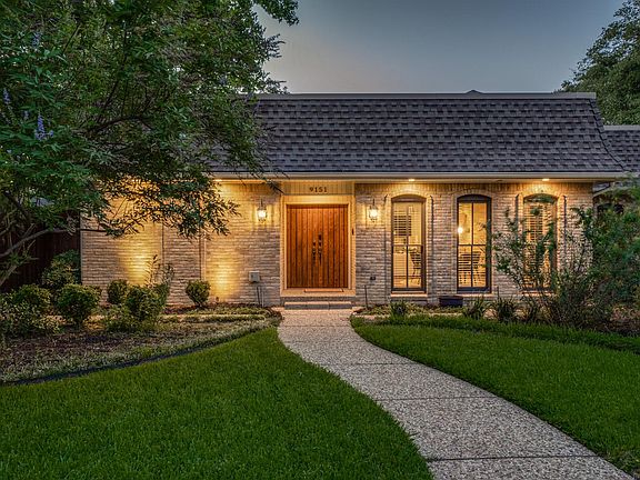 2nd image of 9151 Villa Park Cir