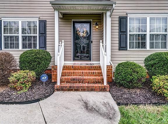 5th image of 8013 Stonemeade Dr