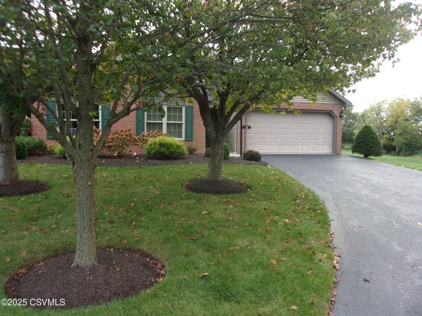 24 Sylvan Ct, Milton, PA 17847