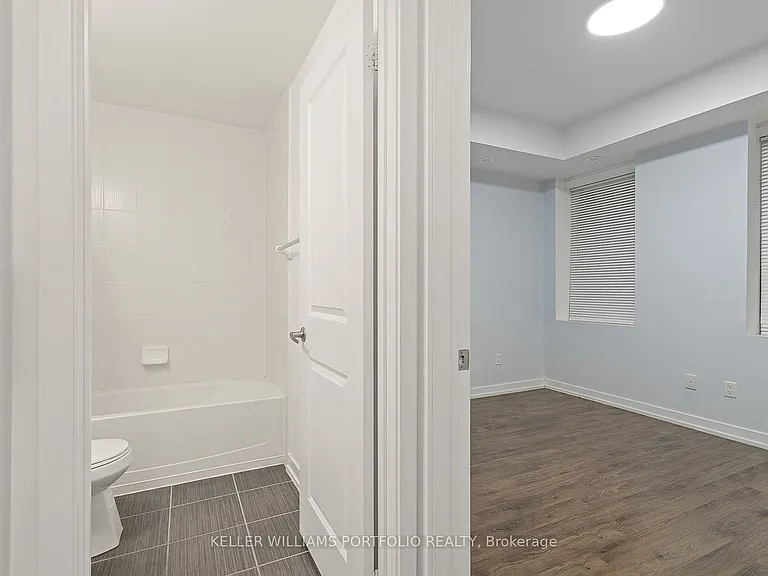 869 Wilson Ave #10 — Photo 17