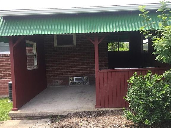 4th image of 1137 Cedar St