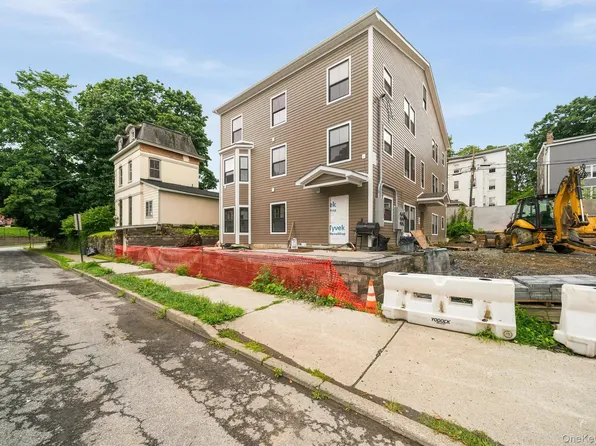 133 N Miller St, Newburgh, NY