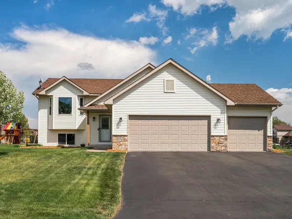 30237 Fox Run Rd, Stacy, MN 55079