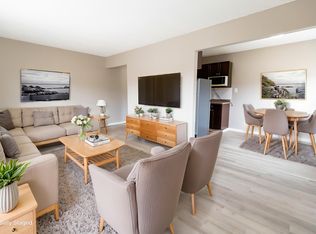 5355 Waverley Dr SW, Calgary, AB T3C 2P7