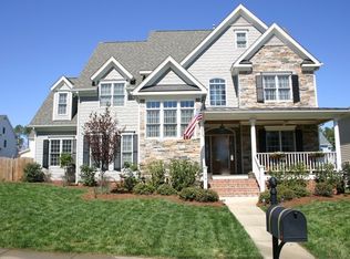 126 Barclay Valley Dr, Cary, NC 27519