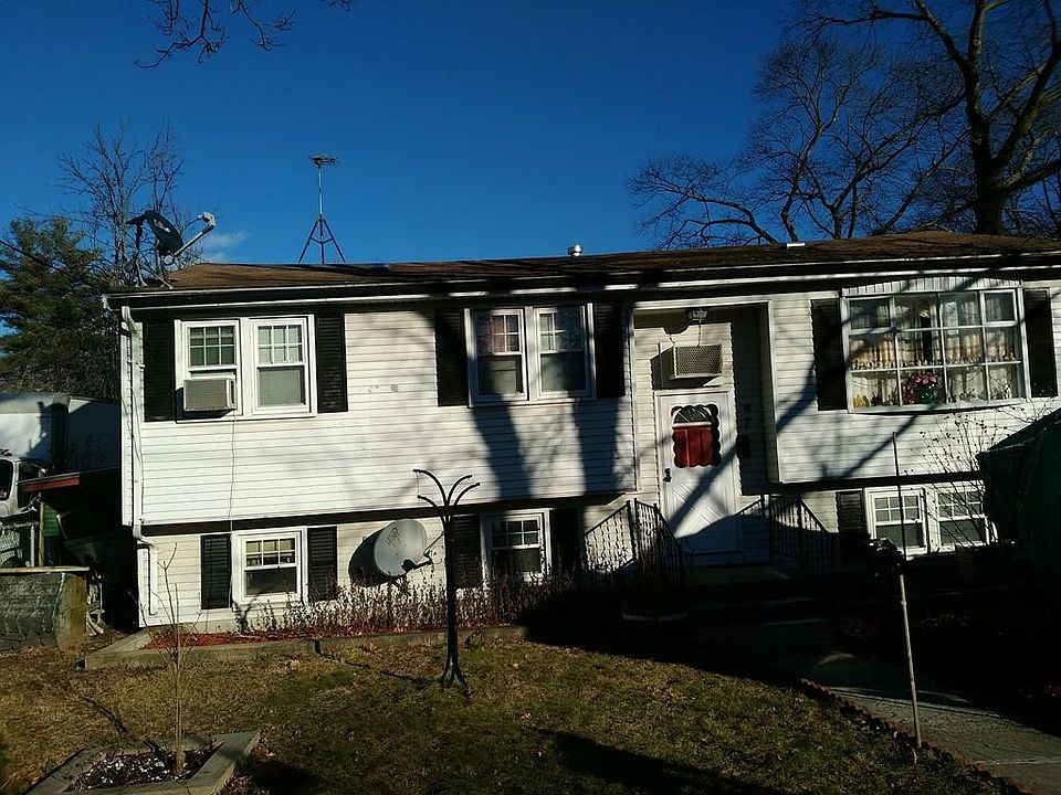 1st image of 47 Oakdale St