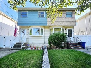 138 Stobe Ave, Staten Island, NY 10306