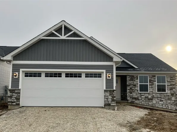 1081 Bookman Ave, Akron, OH 44312