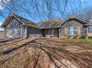 5 Wheatland Way, Fort Mitchell, AL 36856