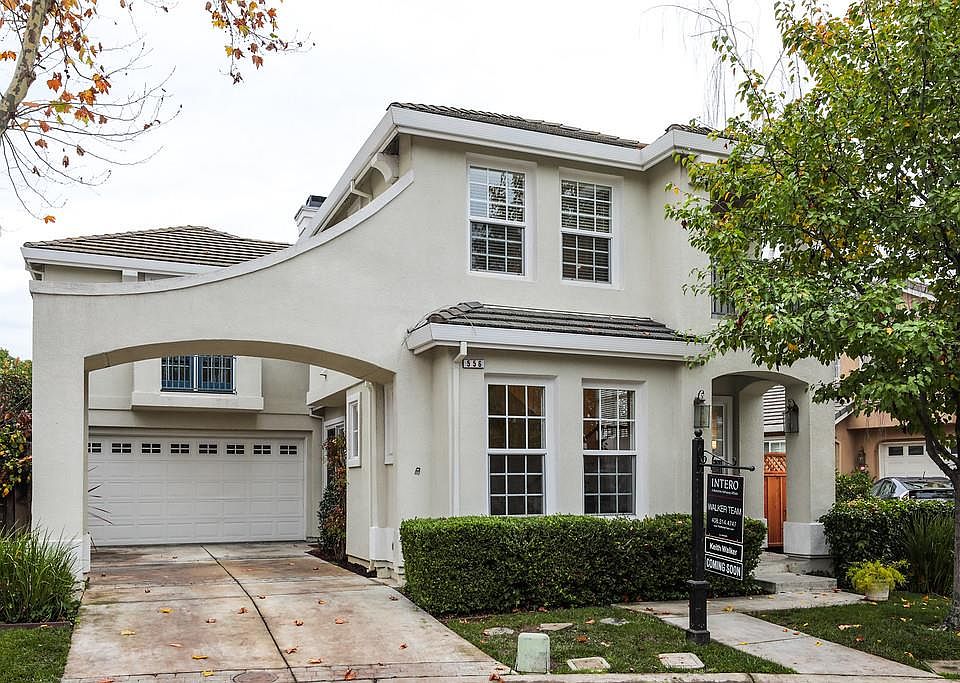 1st image of 556 Cherry Blossom Ln