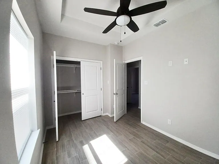 1630 Playa Dr #1 — Photo 13