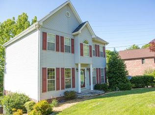 3932 Thornton Dr, Kingsport, TN 37664