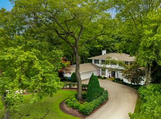 1118 Mount Pleasant Rd, Winnetka, IL 60093