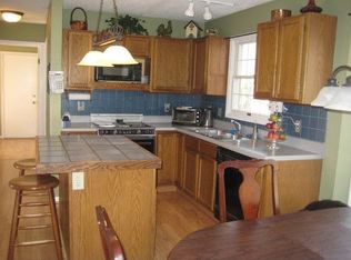 608 Trappers Run Dr, Cary, NC 27513