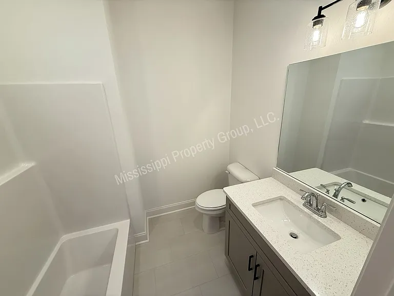 616 Cottage Grove Cir — Photo 22