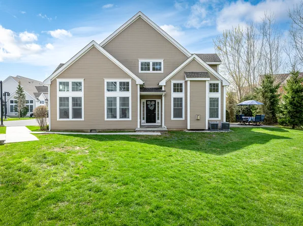 72 Copper Square Drive #72, Bethel, CT 06801