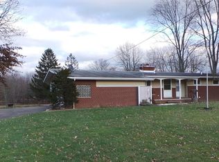 8598 Schubert Ave NE, Alliance, OH 44601