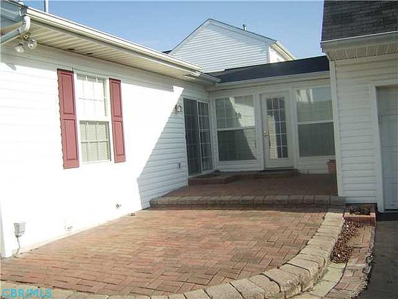 2nd image of 4403 Alameda Dr