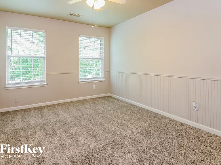 3605 Smoketree Dr — Photo 9