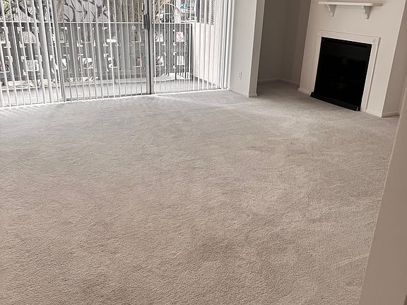 5th image of 203 Montana Ave APT 101