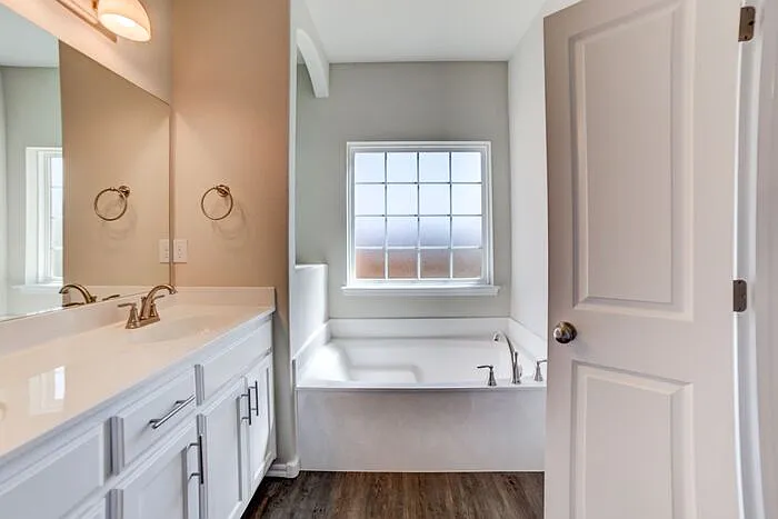 7724 S Chestnut Ave — Photo 20