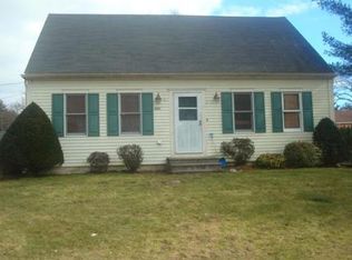 1289 Robin St, New Bedford, MA 02745