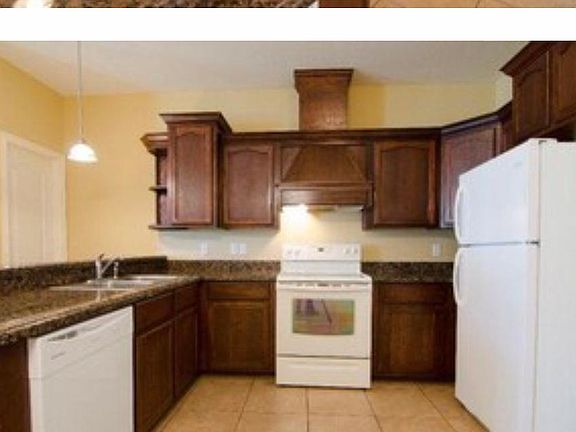 3rd image of 1309 W Kiwi Ave #A
