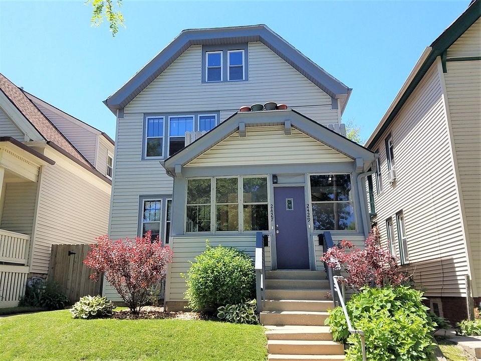 1st image of 2427 N Fratney St #2429