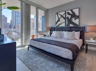 1233 N Wells St #1405, Chicago, IL 60610
