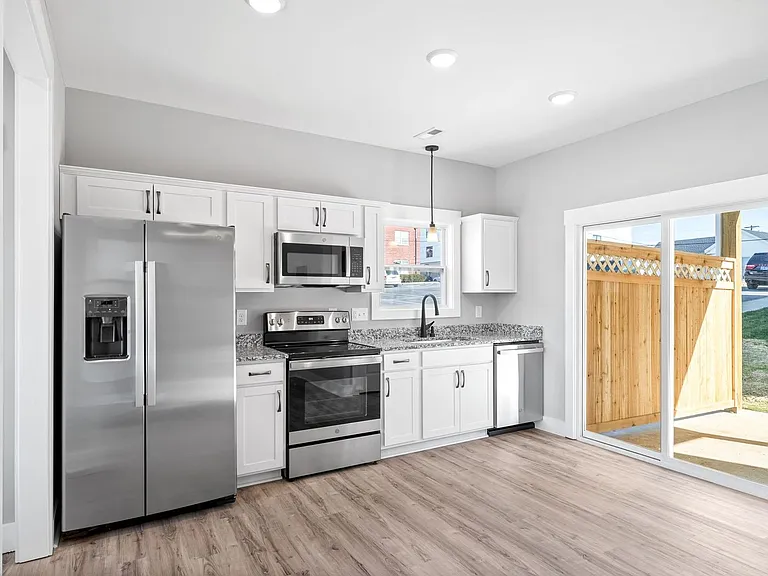 106 Cooper Pl — Photo 11
