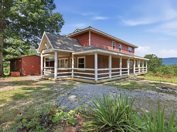 421 Dogwood Ln, Rising Fawn, GA 30738